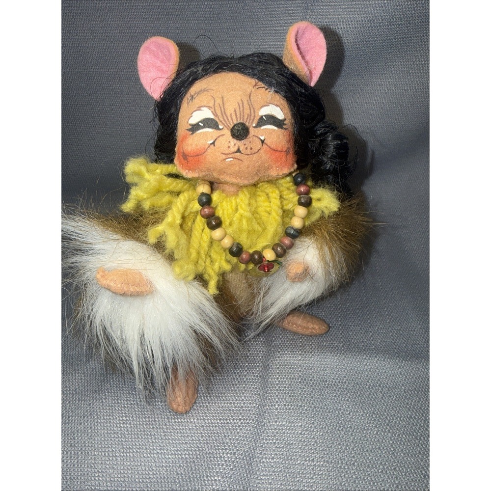 ANNALEE THANKSGIVING‎ Fall Native American Indian GIRL MOUSE DOLL 2004 6in